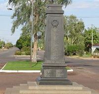 Winton War Memorial - Melbourne Tourism