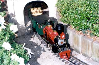 M & K Model Railways - Melbourne Tourism 0