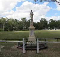 Apple Tree Creek War Memorial - Melbourne Tourism