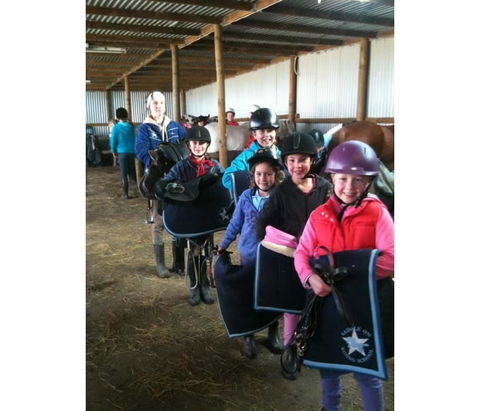 Saddle On Riding School - Melbourne Tourism 8