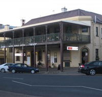 The Family Hotel - Melbourne Tourism