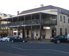 The Family Hotel - Melbourne Tourism 0