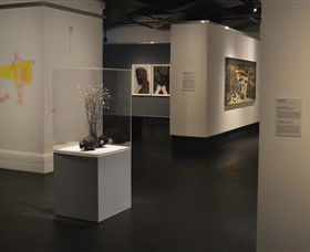 The Gallery At Bayside Arts And Cultural Centre - Melbourne Tourism 3
