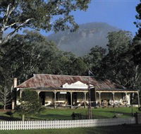 Newnes Kiosk - Melbourne Tourism