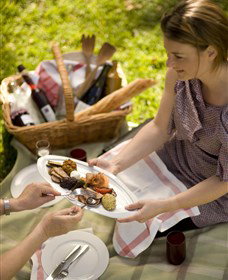 Poachers Pantry And Wily Trout Vineyard - Melbourne Tourism 3