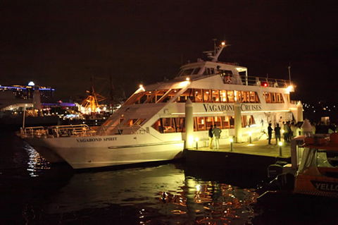 Vagabond Cruises - Melbourne Tourism 8