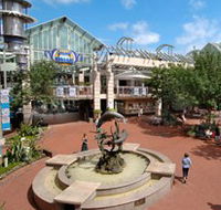 Warringah Mall - Melbourne Tourism