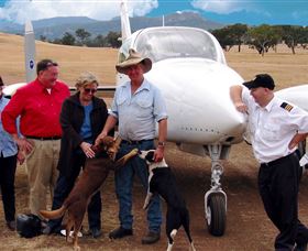 Australia By Air - Melbourne Tourism 0