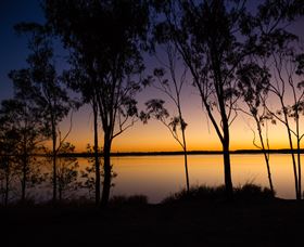 Fairbairn Dam, Lake Maraboon - Melbourne Tourism 1