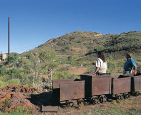 Comet Gold Mine And Tourist Centre - Melbourne Tourism 0