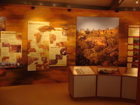 The Quinkan And Regional Cultural Centre - Melbourne Tourism 2
