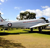 Douglas DC3 Dakota - Melbourne Tourism