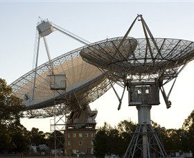 CSIRO Parkes Radio Telescope - Melbourne Tourism 1