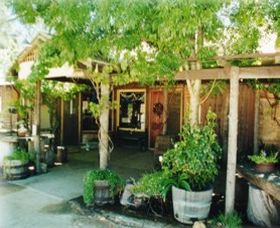 Wagga Wagga Winery - Melbourne Tourism 0