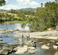 Polly McQuinns - Melbourne Tourism
