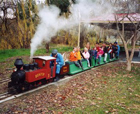 Holbrook Miniature Railway - Melbourne Tourism 0