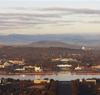 Mount Ainslie Lookout - Melbourne Tourism