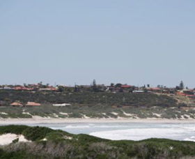 Back Beach - Geraldton - Melbourne Tourism 1