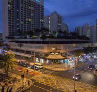 Piazza Surfers Paradise - Melbourne Tourism