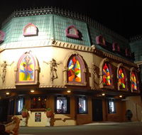 Draculas Cabaret Restaurant - Melbourne Tourism