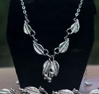 Australian Wildflower Jewellery Gallery - Melbourne Tourism