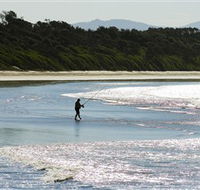 Old Bar Beach - Melbourne Tourism