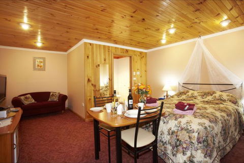 NorthEast Restawhile Bed And Breakfast - Melbourne Tourism 10