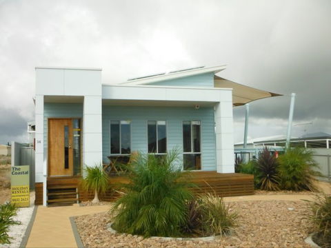 The Coastal - Melbourne Tourism 0
