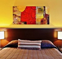 Governor Macquarie Motor Inn - Melbourne Tourism