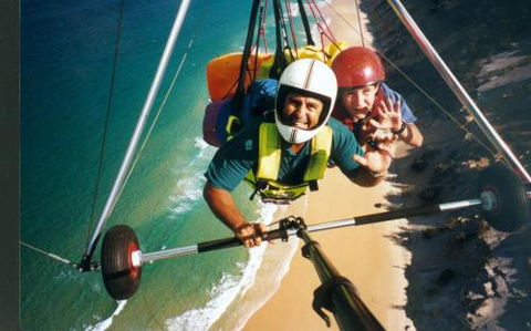 David Cookman–Sunshine Coast Hang Gliding - Melbourne Tourism 0