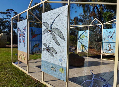 David Mahony Art Gallery & Sculpture Park - Melbourne Tourism 3