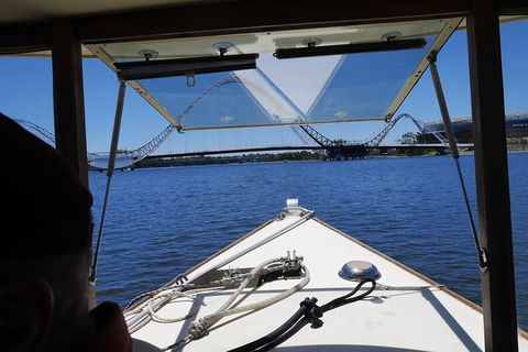 Cruise On The Swan River In A Solar Electric Ferry - Melbourne Tourism 4