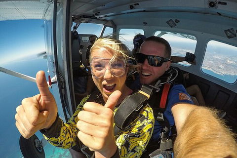 Rottnest Skydive + Perth Barack St Ferry Package - Melbourne Tourism 4
