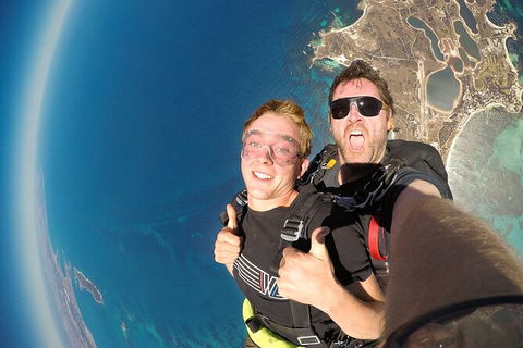 Rottnest Skydive + Perth Barack St Ferry Package - Melbourne Tourism 5