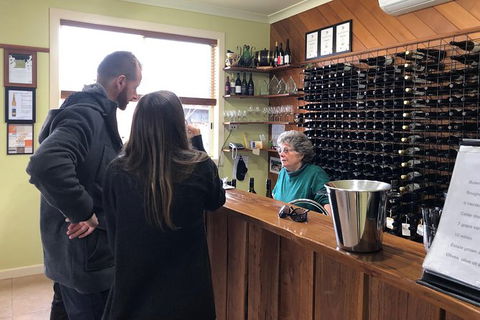 Regional Tastes - Wine & Beer Tour - Melbourne Tourism 4
