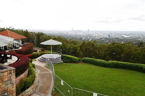 You Choose The Tour: Brisbane Private Chauffeur Driven Personal Tour - Melbourne Tourism 1
