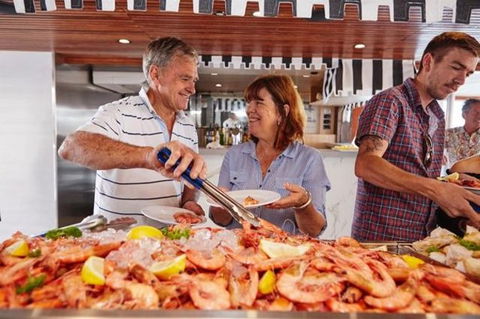 Lunch Buffet Cruise On The Gold Coast - Melbourne Tourism 0