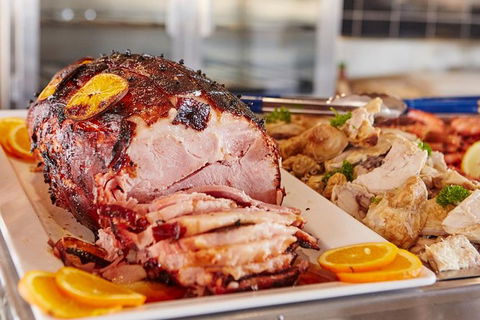 Lunch Buffet Cruise On The Gold Coast - Melbourne Tourism 12