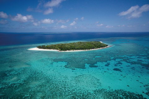5-Day Fraser Island And Great Barrier Reef Tour - Melbourne Tourism 0