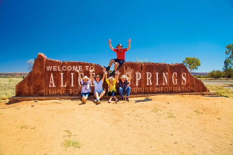 Alice Springs To Uluru (Ayers Rock) One Way Shuttle - Melbourne Tourism 5