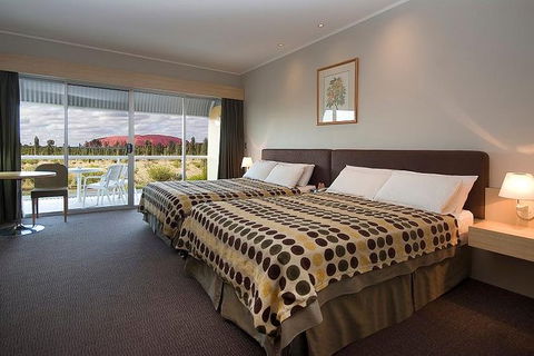 3-Day Uluru-Kata Tjuta And Kings Canyon 4WD Small-Group Eco-Tour From Alice Springs - Melbourne Tourism 0