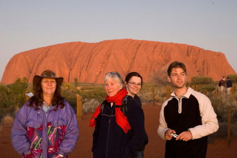 5-Day Uluru (Ayers Rock) And Kata Tjuta 4WD Camping Tour - Melbourne Tourism 1