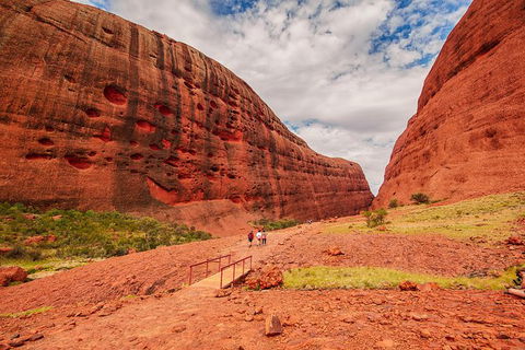 Kata Tjuta Sunrise And Valley Of The Winds Half-Day Trip - Melbourne Tourism 10