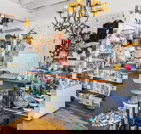 Bombo Clothing Co and The Bombo Gallery - Melbourne Tourism