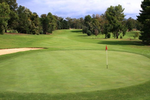 Commercial Golf Course - Melbourne Tourism 1