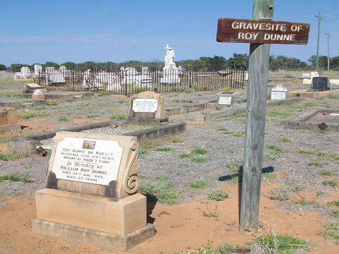 Blackall Cemetery - Melbourne Tourism 1