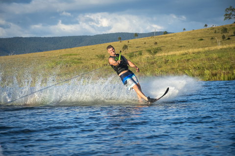 Lake Somerset - Melbourne Tourism 2