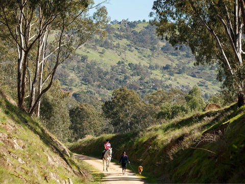 Trawool Valley - Melbourne Tourism 1