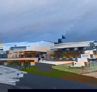 Varias Restaurant and Function Centre at the Queensland College of Wine Tourism - Melbourne Tourism