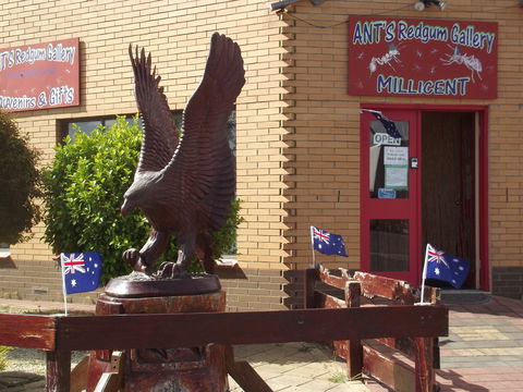 Ant's Redgum Gallery - Melbourne Tourism 0
